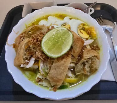 Soto Ajam Compleet